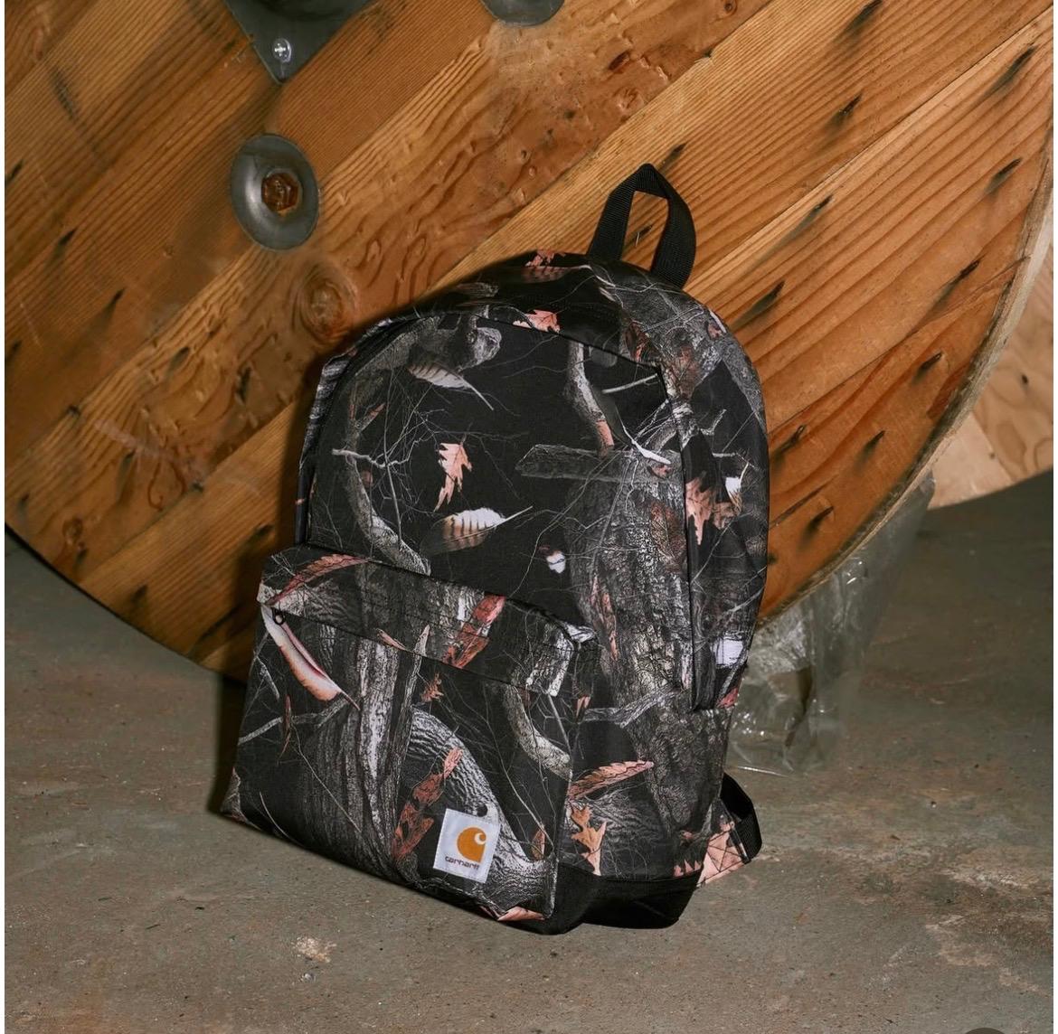 CARHARTT WIP LACKE BACKPACK COMO FEATHER TREE, BLACK